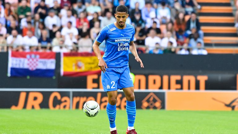  В Милан са хвърлили око на бранител на Арсенал 