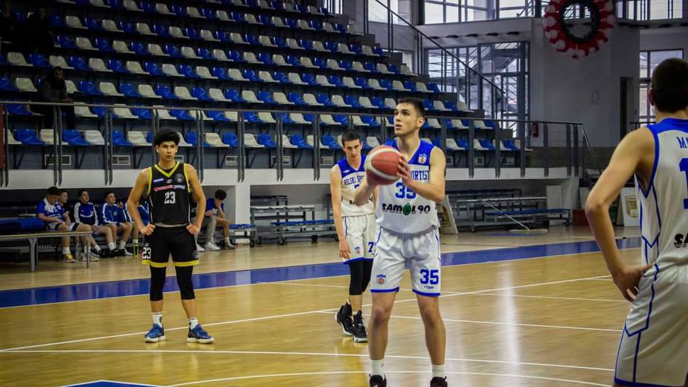 Бъчков тласна Рилски към победоносен старт на финалите