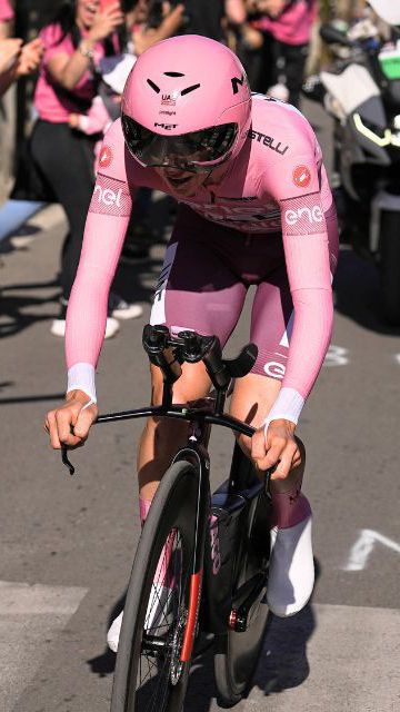 Тадей Погачар спечели 7-ия етап на Giro d'Italia