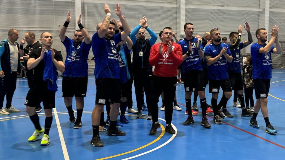 Хандбалният Шумен 61 победи румънци в контрола