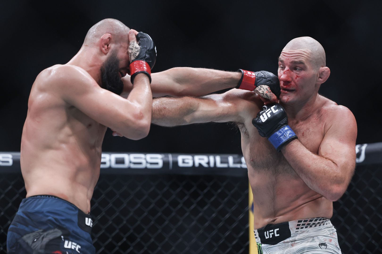 UFC 328 - Шон Стрикланд шокира света