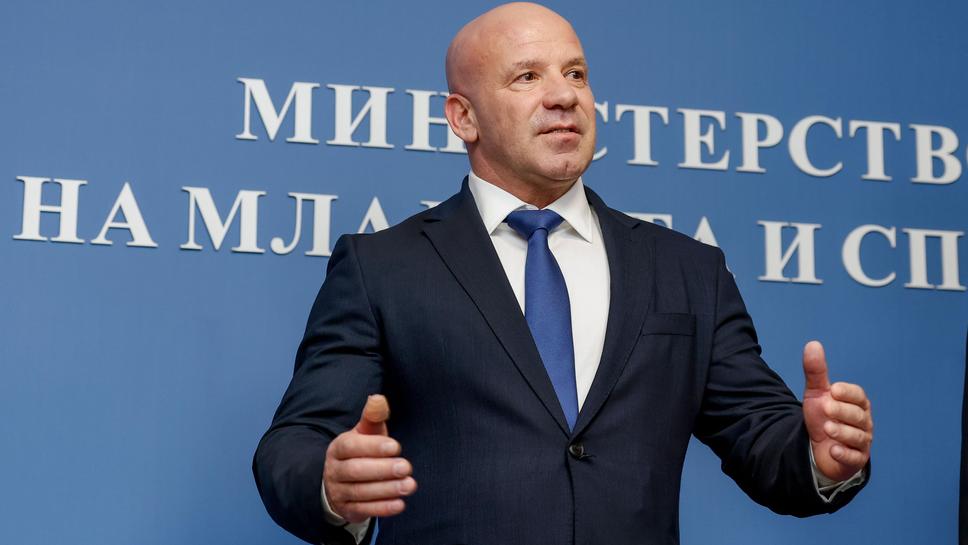 Министър Енчо Керязов отправи приветствие по повод Деня на българския спорт