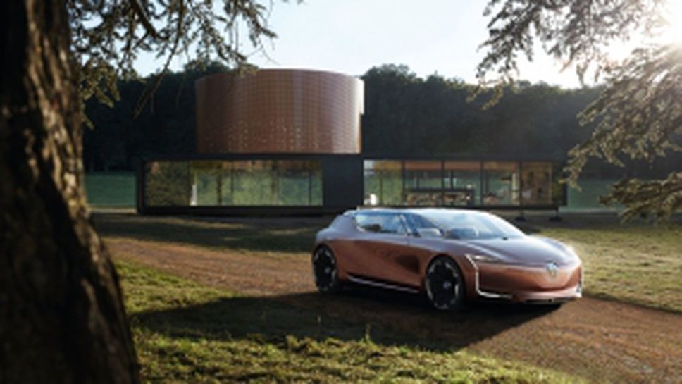 Renault показа Symbioz: Електрически, свързан, автономен автомобил