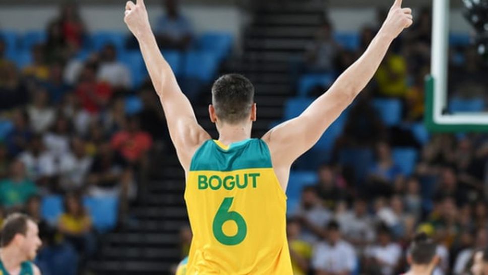 Звездата от НБА Андрю Богът се връща в Австралия