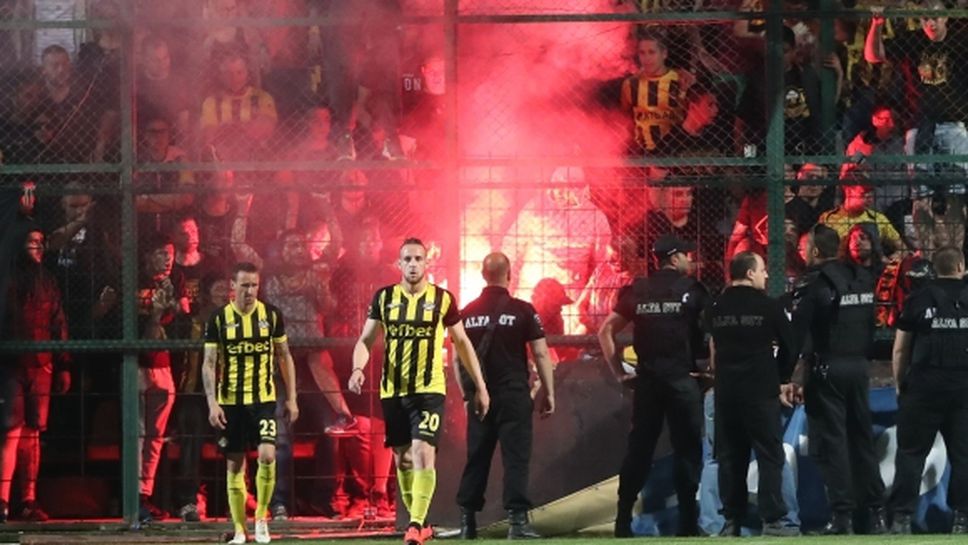 Бултрасите: Заплашват футболисти на Ботев преди мача със Славия