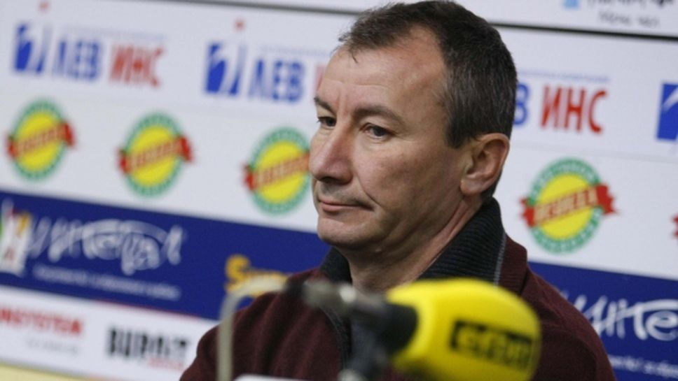 Стамен Белчев вече не е треньор на ЦСКА-София