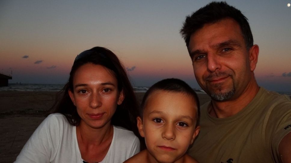 Жената на Боян Петров: Сигурна съм, че не гоним вятърни мелници