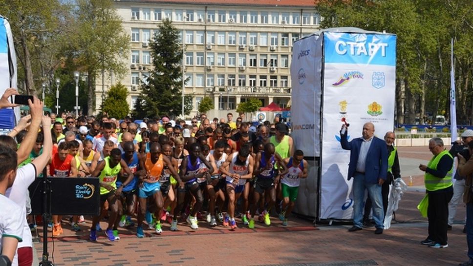 Около 30 чуждестранни атлети ще участват в класическата дистанция на маратона във Варна