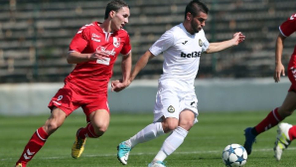 Славия - Раднички (Ниш)