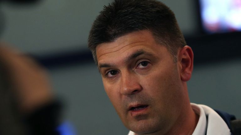 Ангел Стойков събра група от 18 футболисти за контролите с Македония