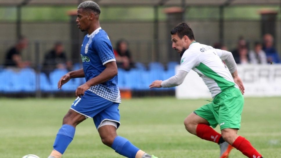Футболист от Трета лига отново с повиквателна за националния отбор на Коморски острови
