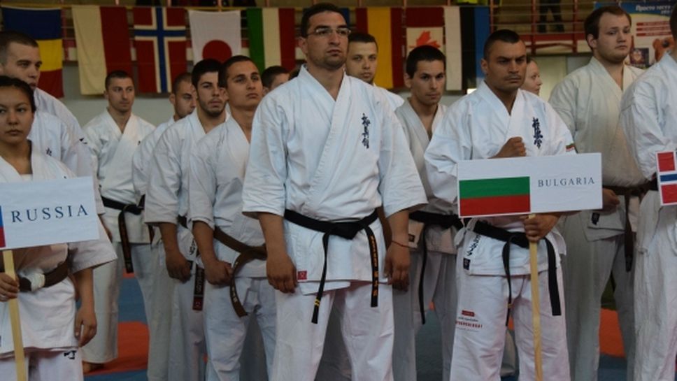 България с бронз в първия ден на  Световна младежка лига по карате
