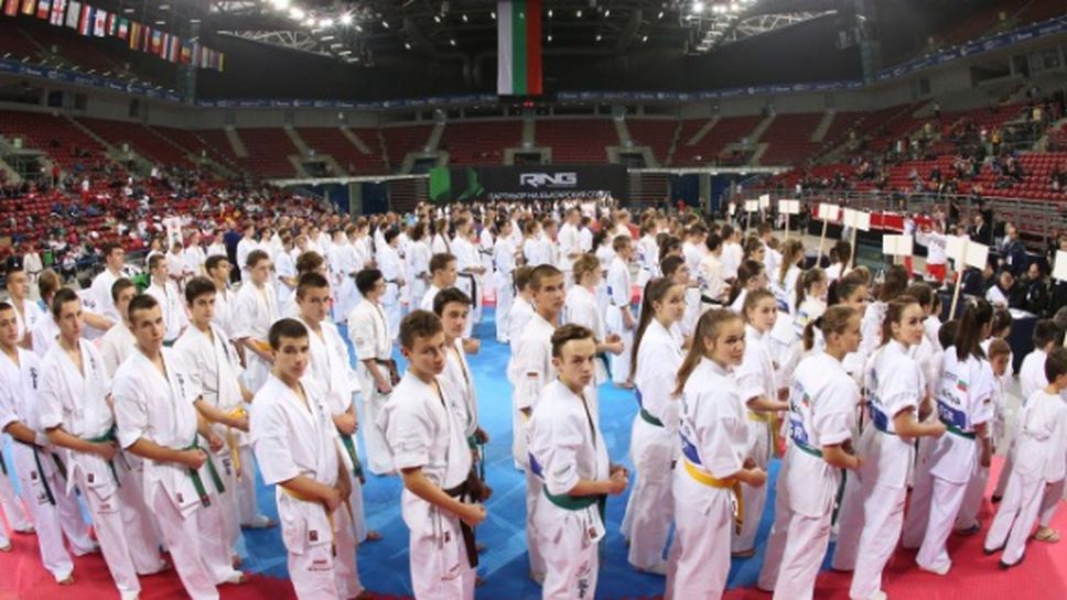 Две пети места за България във втория ден на Световната младежка лига по карате