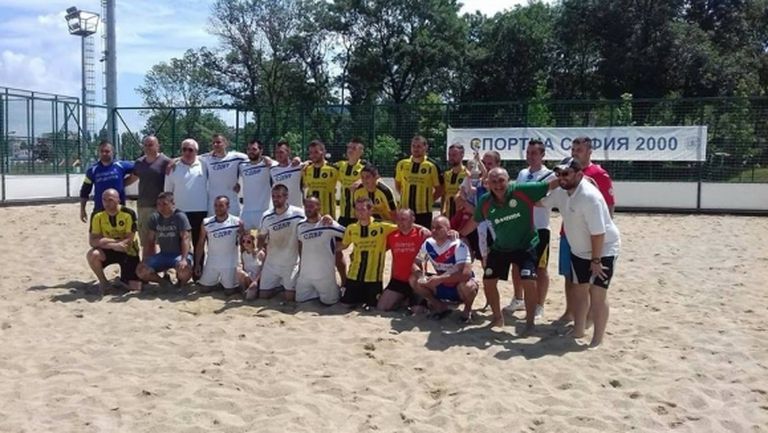 Градското първенство на София определи първите два тима за държавното по плажен футбол