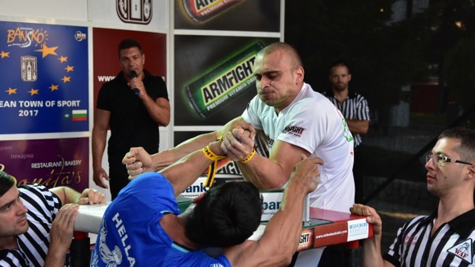 Божидар Симеонов спечели Балканската лига по канадска борба в категория 80 кг