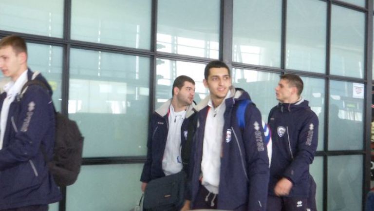 Левски се прибра в България след победата над Грьонинген