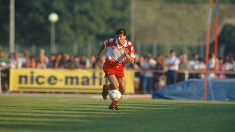 Вижте първия гол на легендата Зинедин Зидан на този ден преди 26 години
