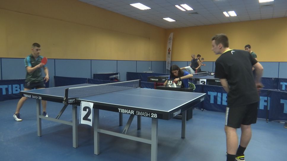 Шоу по тенис на маса се проведе в София