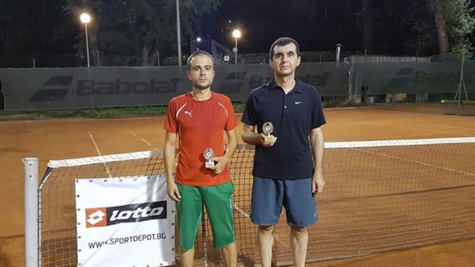 Светослав Кърчевски взе първа титла при средно напредналите в Интерактив тенис