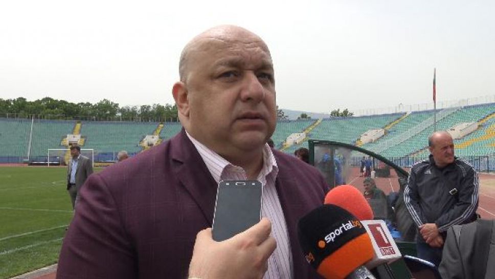 Кралев обясни ситуацията с ЦСКА