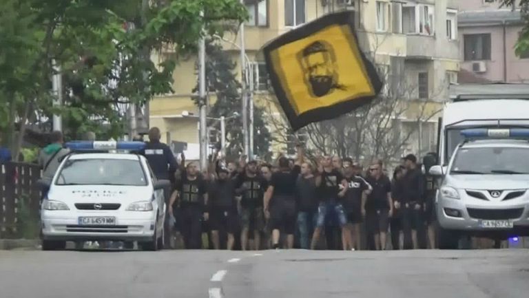 Феновете на Ботев пристигнаха за финала за Купата