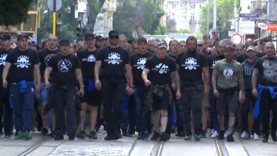 Шествието на Левски преди дербито от Първа лига с ЦСКА-София