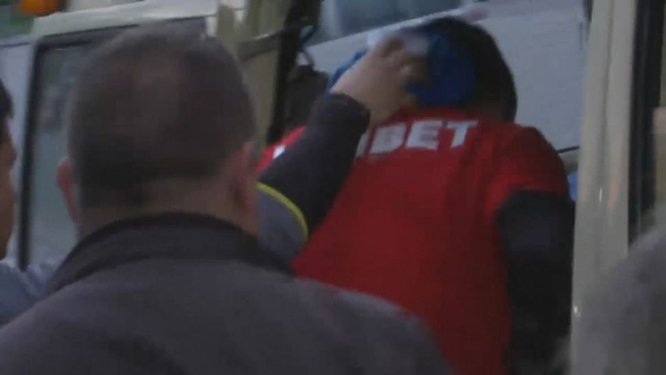 Линейка откара Китанов, който се контузи в банята след дербито