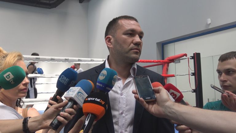 Кубрат Пулев: Чакаме Кличко за мач с Джошуа
