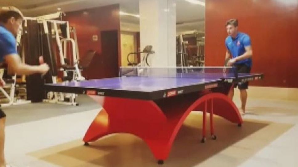 Божинов разцъква тенис на маса в Китай