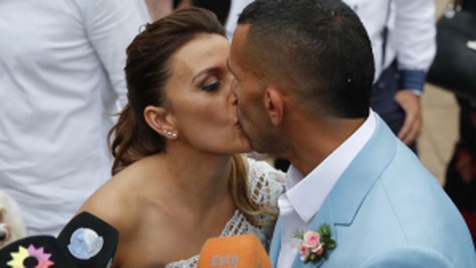 Карлос Тевес се ожени