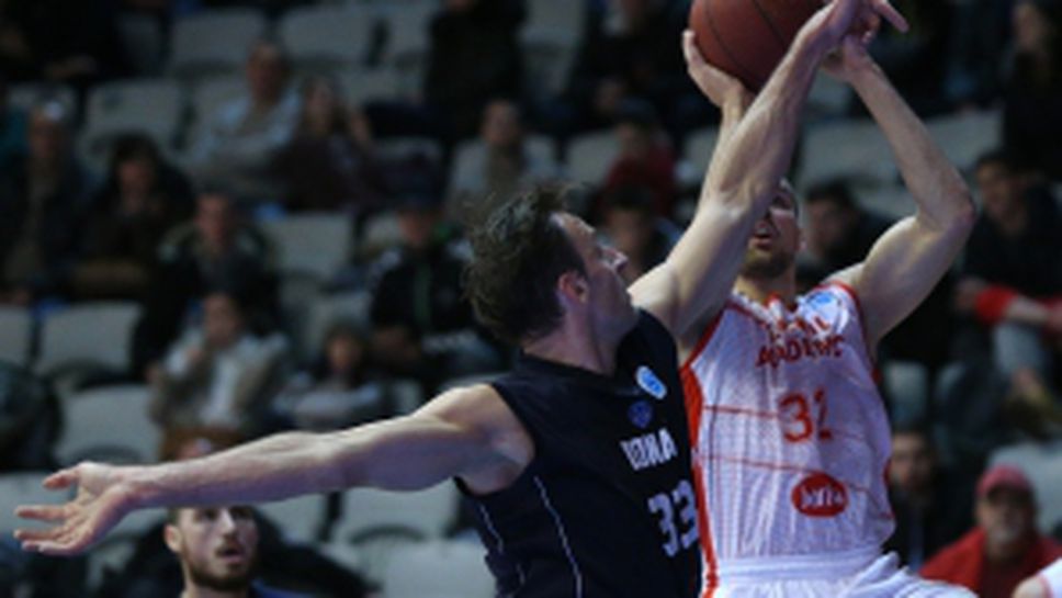 Лукойл Академик - Донар (Грьонинген)