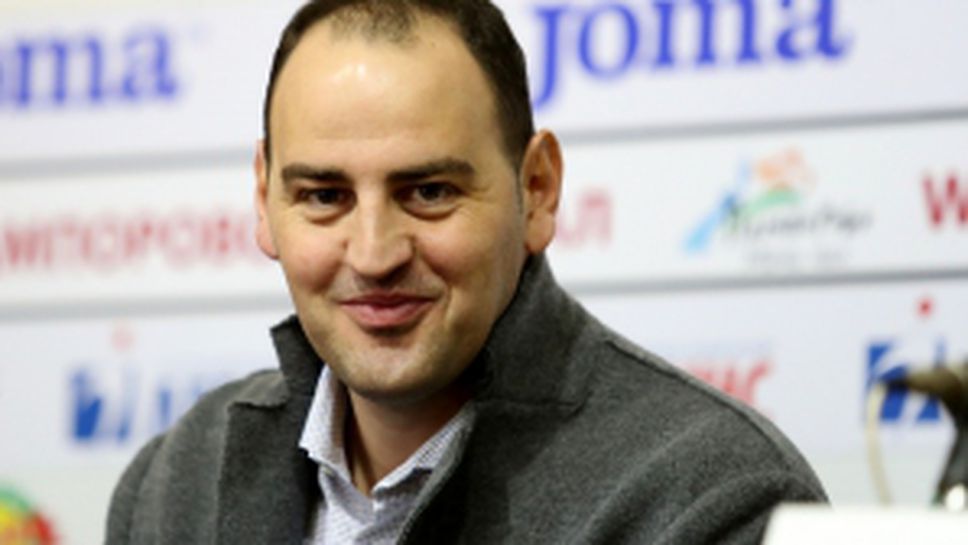 Пресконференция на Петър Стойчев след световната титла в ледени води