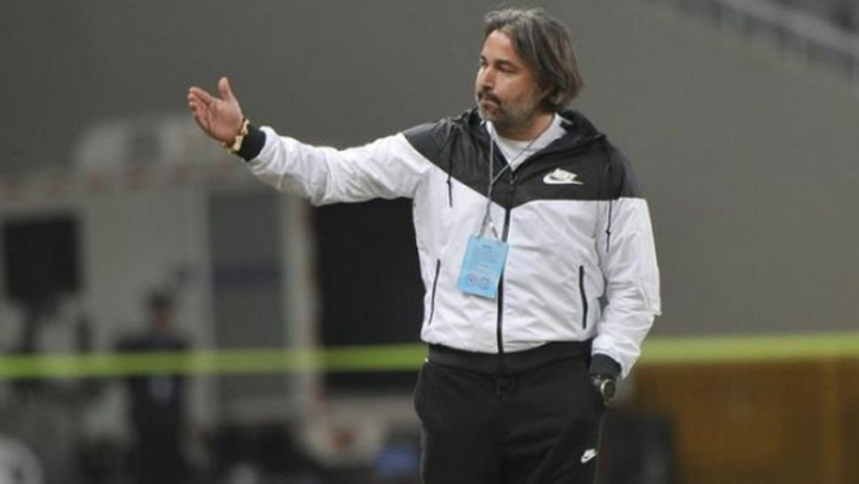 Ясен Петров победи отбора на Феликс Магат