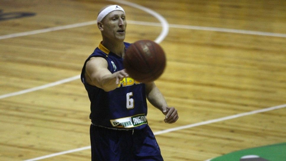 Сърбин се завръща във Варна