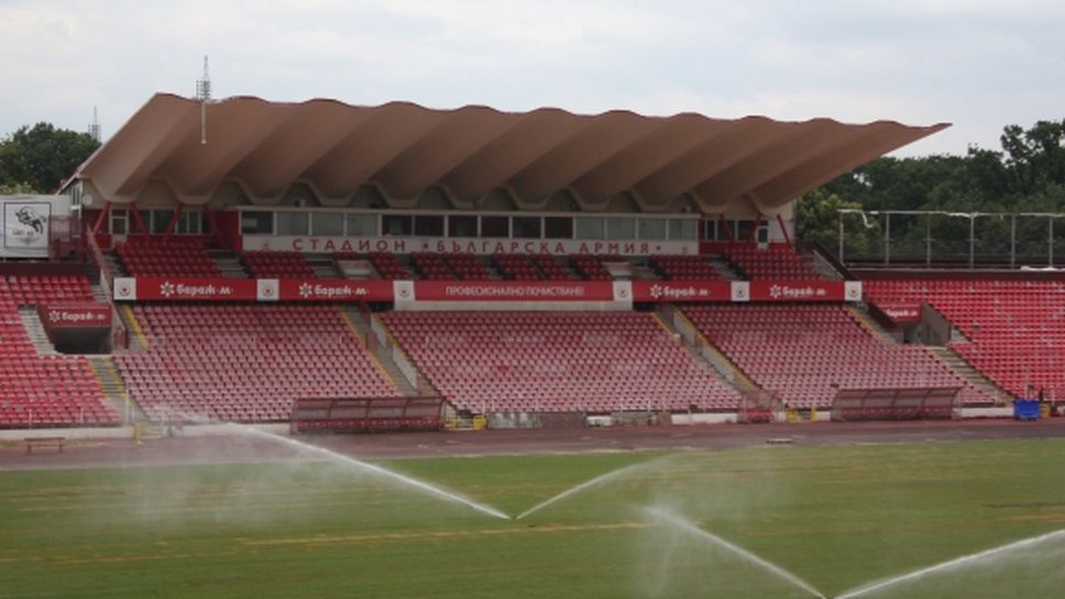 Съдът решава дали ММС да покаже договора за "Армията" през... 2019 година