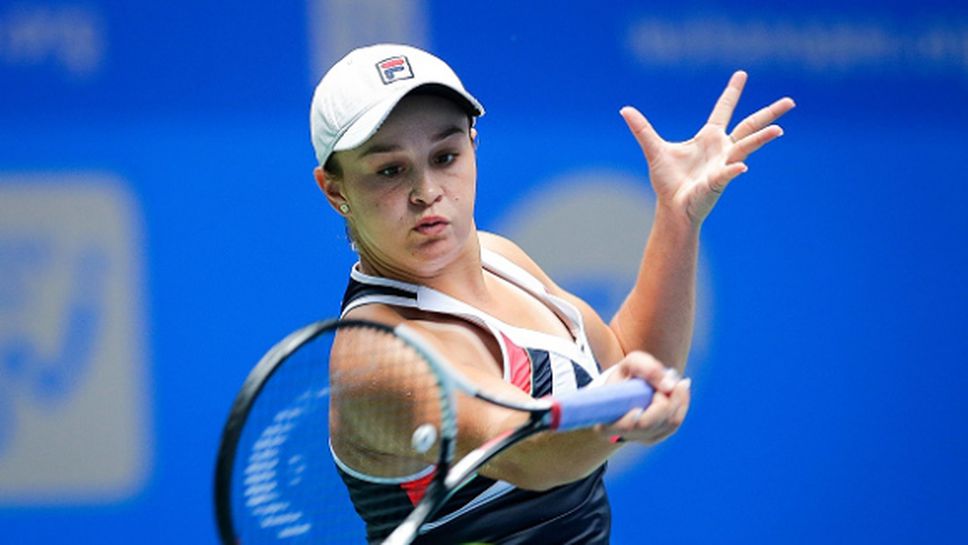 Барти елиминира Плишкова за първата си победа над тениситка от топ 5