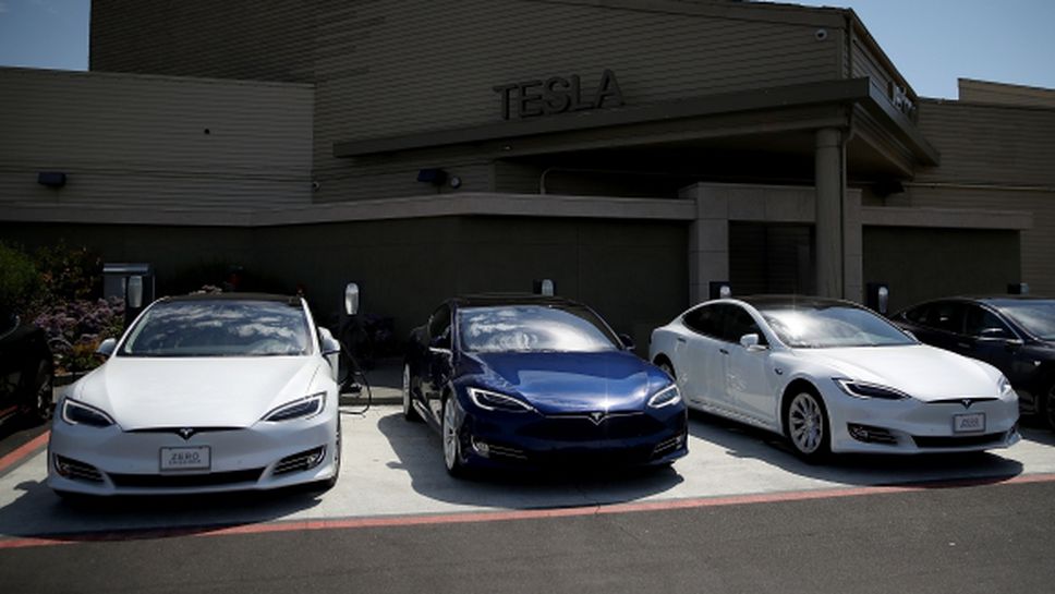 Tesla със сериозно изоставане в сроковете за доставка на Model 3