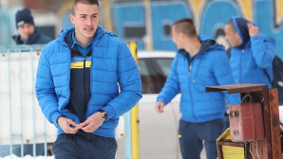 Левски отново заминаха за Кипър