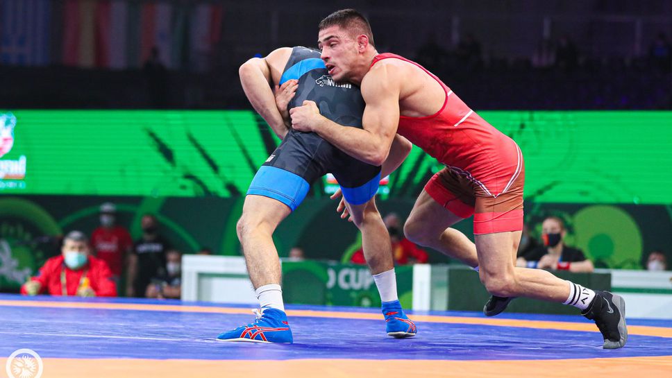 Българските борци спечелиха осем медала на турнира в Букурещ, Георги Вангелов спечели титлата