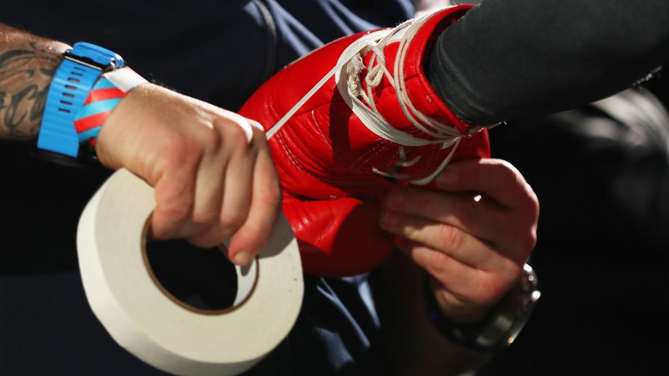 Отбор изграден от 14 момчета и момичета ще представя България