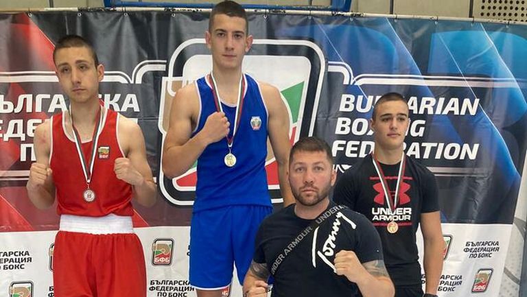 Локомотив София е с най-много шампиони на държавното първенство по бокс за младежи