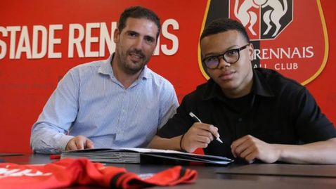 Българският талант Стивън Жерард Гаоте с първи гол за Рен U19 през сезона