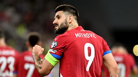 Сърбия не се затрудни с Андора в паметна вечер за Митрович