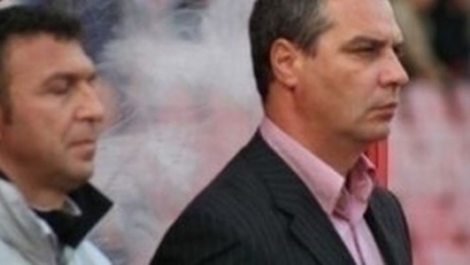 Александър Станков: Талантите ни търкат пейките, а тези на Англия са звезди