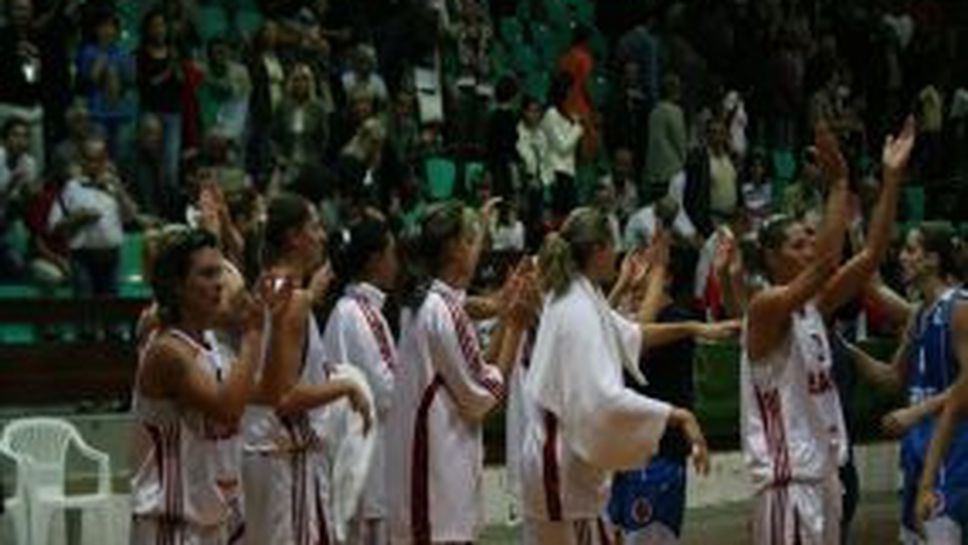 България победи Израел, но няма да играе на Евробаскет 2007