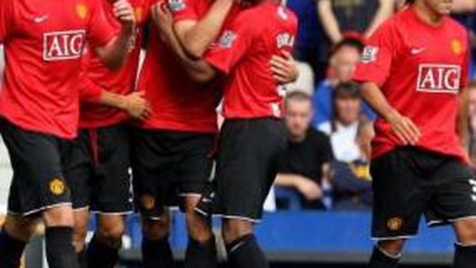 Ман Юнайтед предложи нов договор на Видич