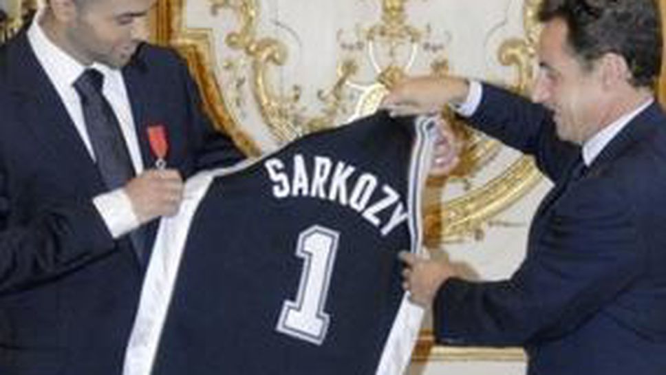 Тони Паркър бе награден с Ордена на Почетния легион