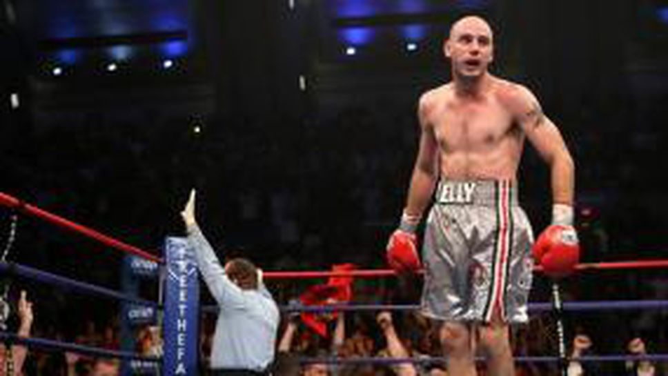 Кели Павлик - новата суперзвезда в средна категория