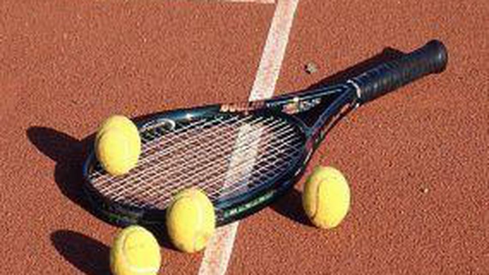 13 данъчни служители се състезаваха в първия турнир по тенис на корт в системата на НАП