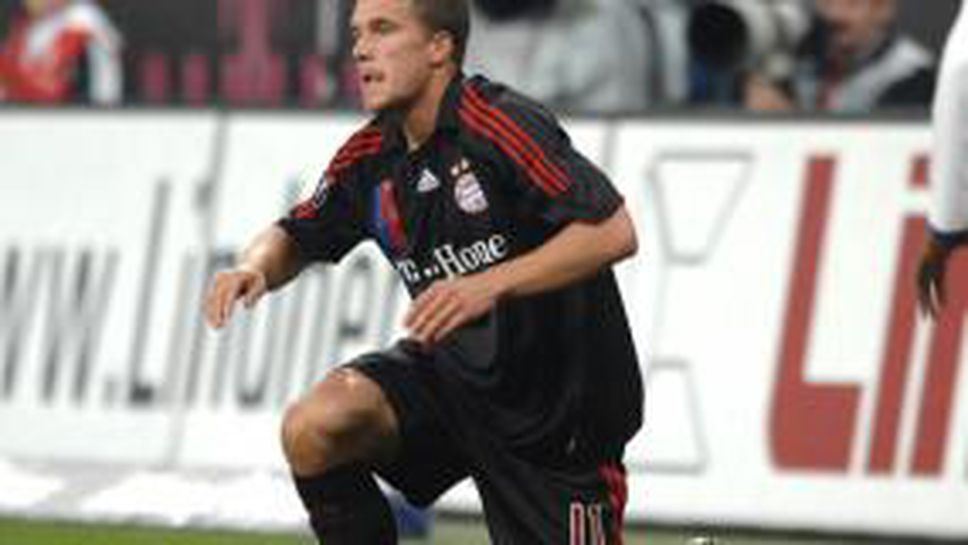 И Подолски аут за мача с Беленензеш